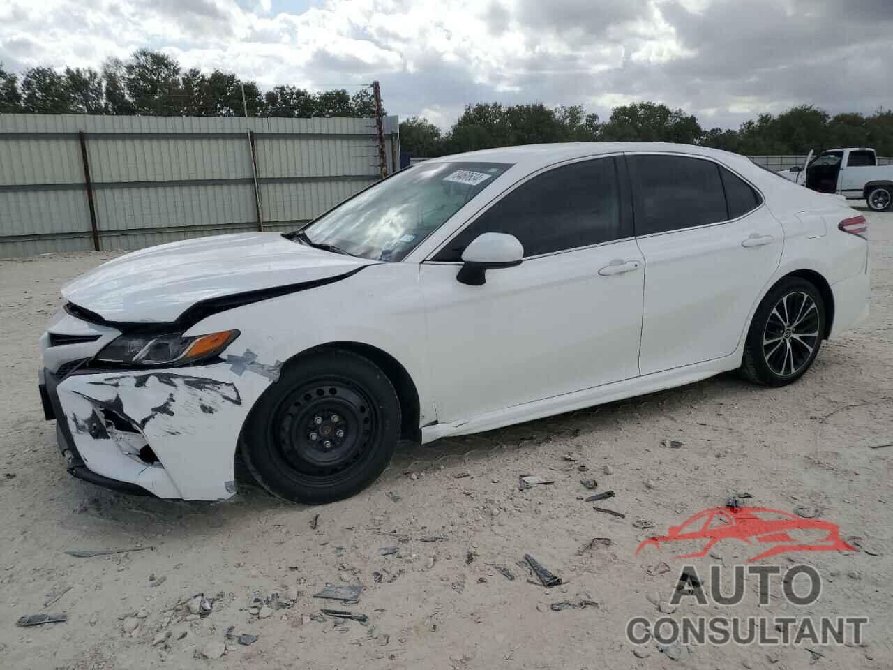 TOYOTA CAMRY 2020 - 4T1G11AK0LU984924