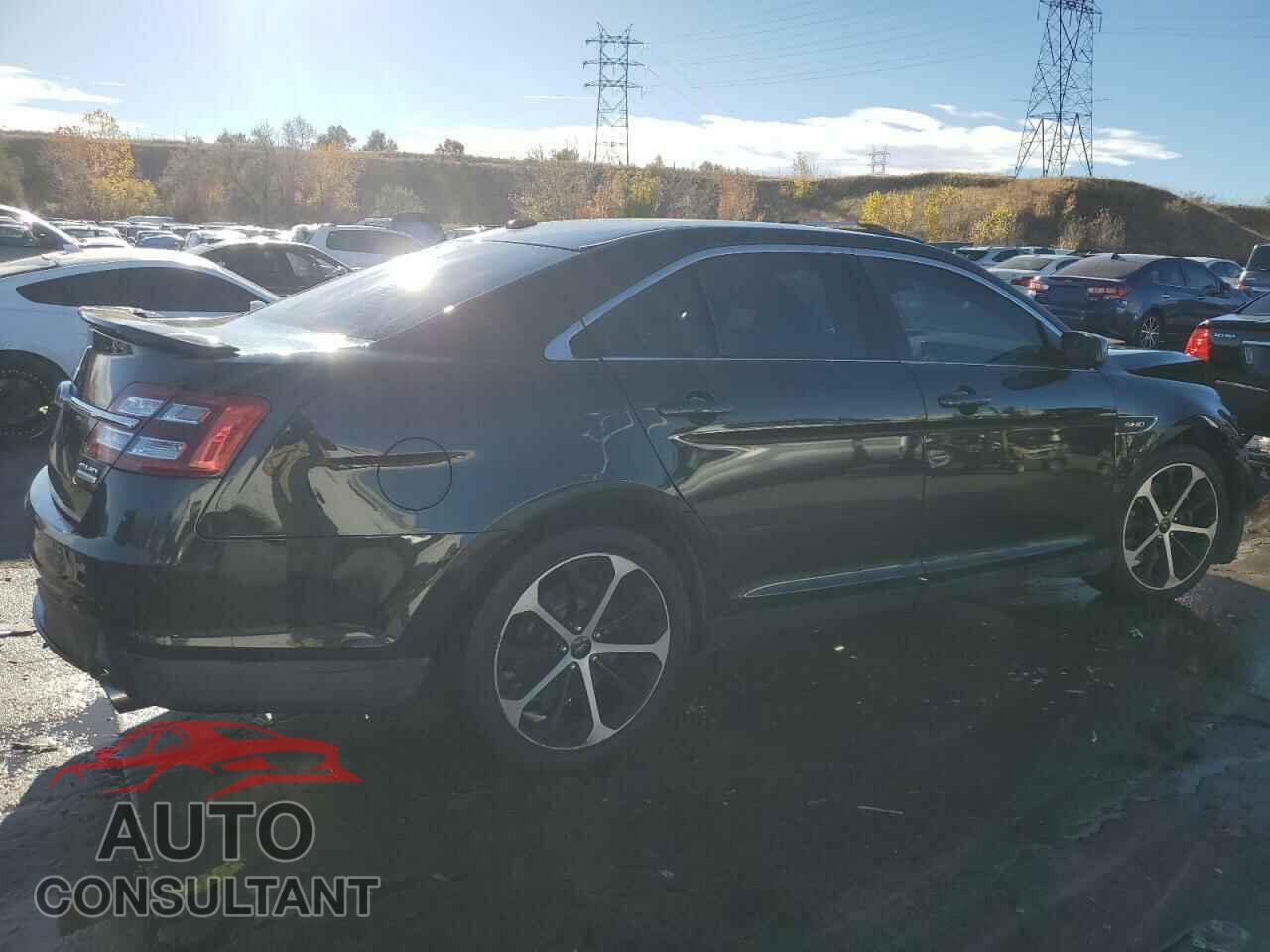 FORD TAURUS 2015 - 1FAHP2KTXFG199260