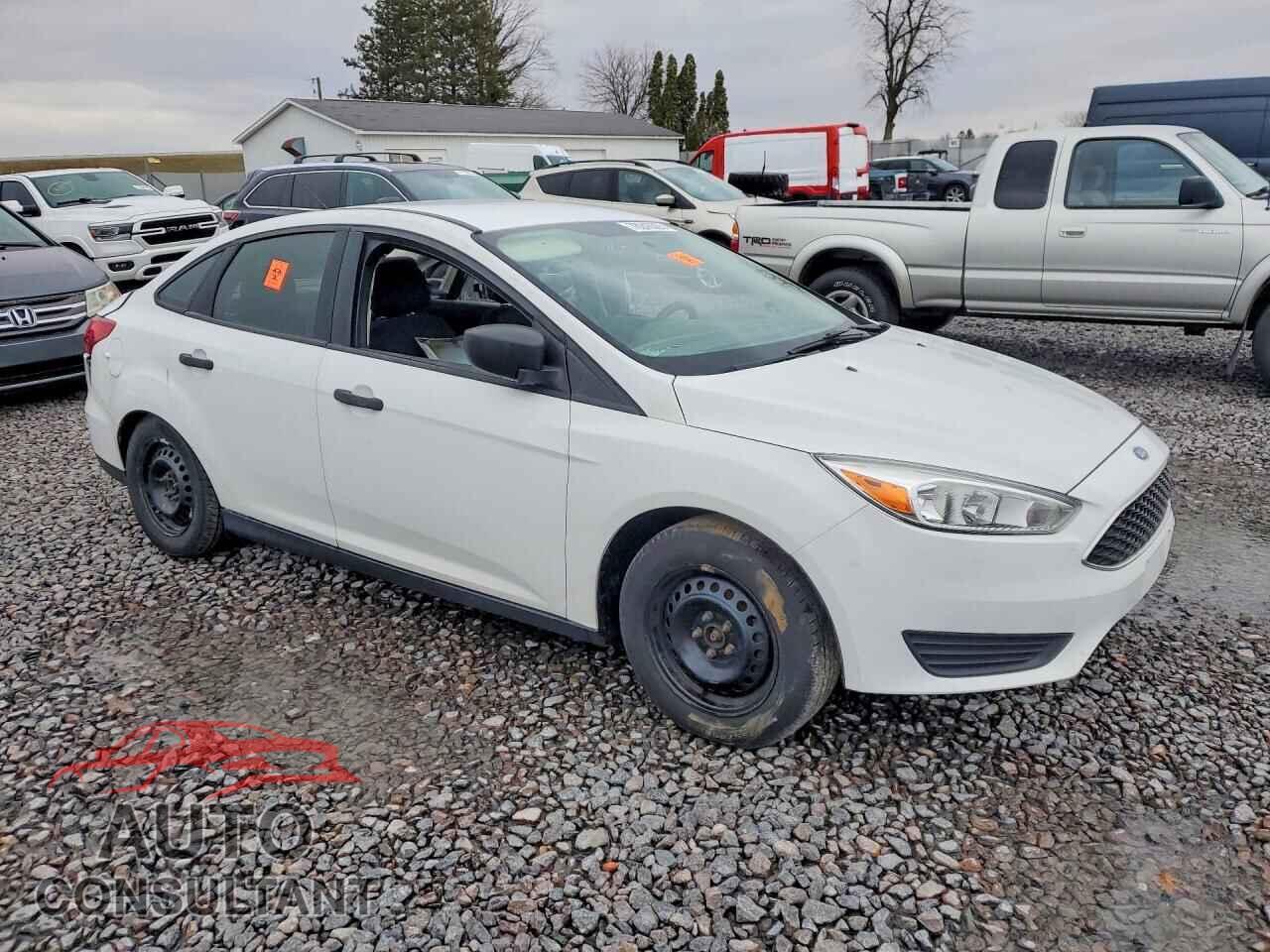 FORD FOCUS 2017 - 1FADP3E2XHL312593