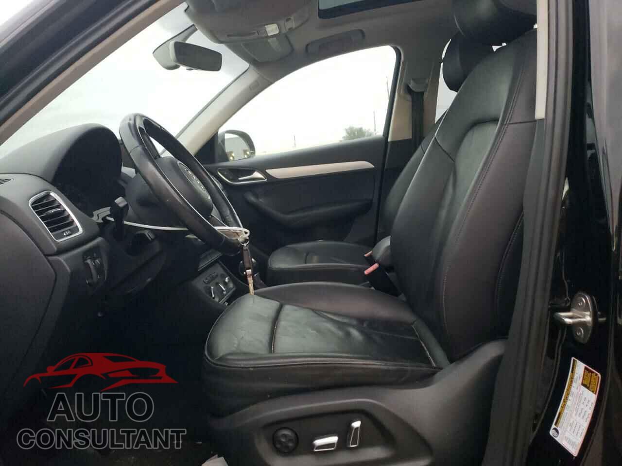 AUDI Q3 2016 - WA1BFCFS6GR011425