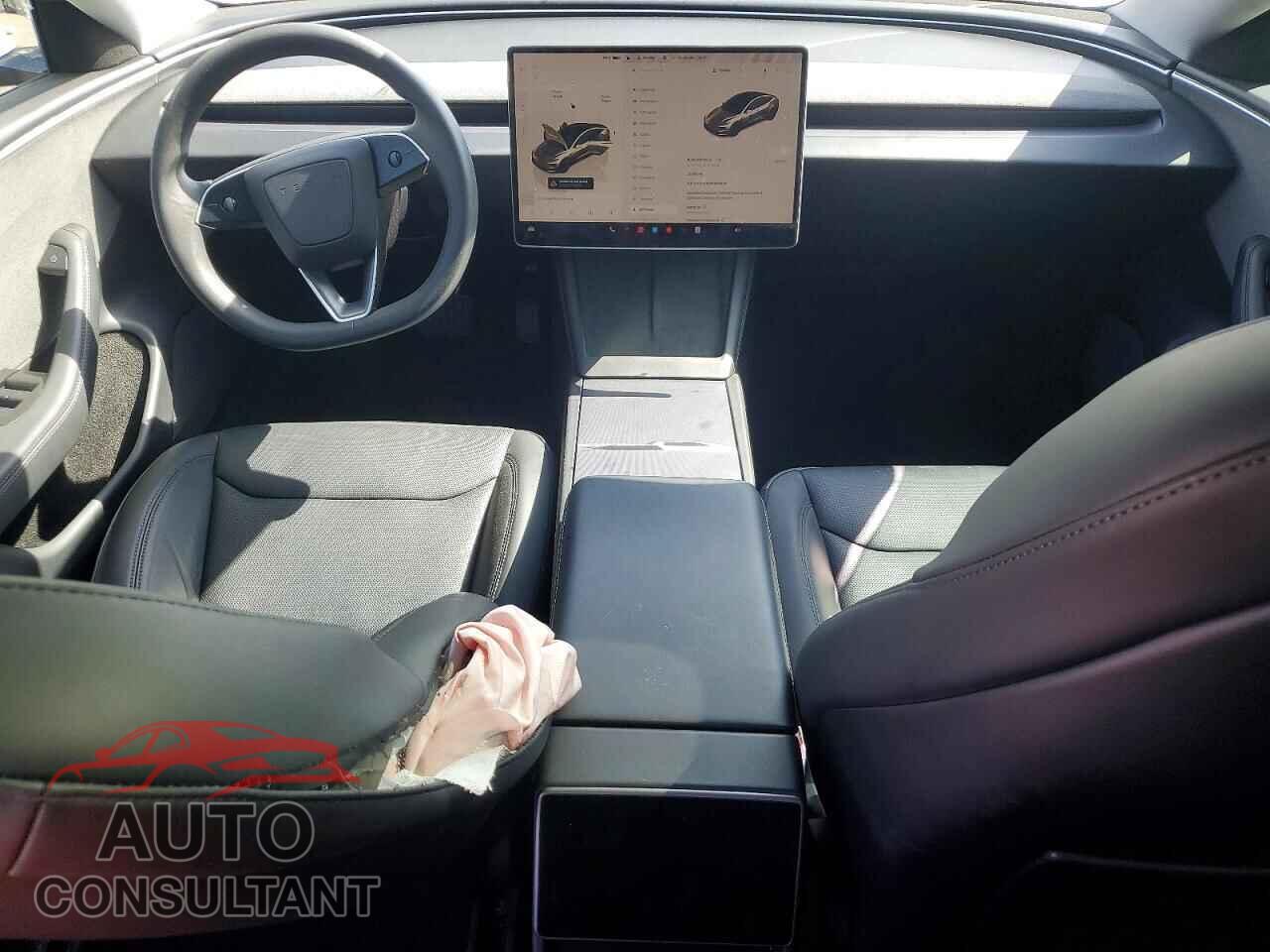 TESLA MODEL 3 2024 - 5YJ3E1EA2RF854072