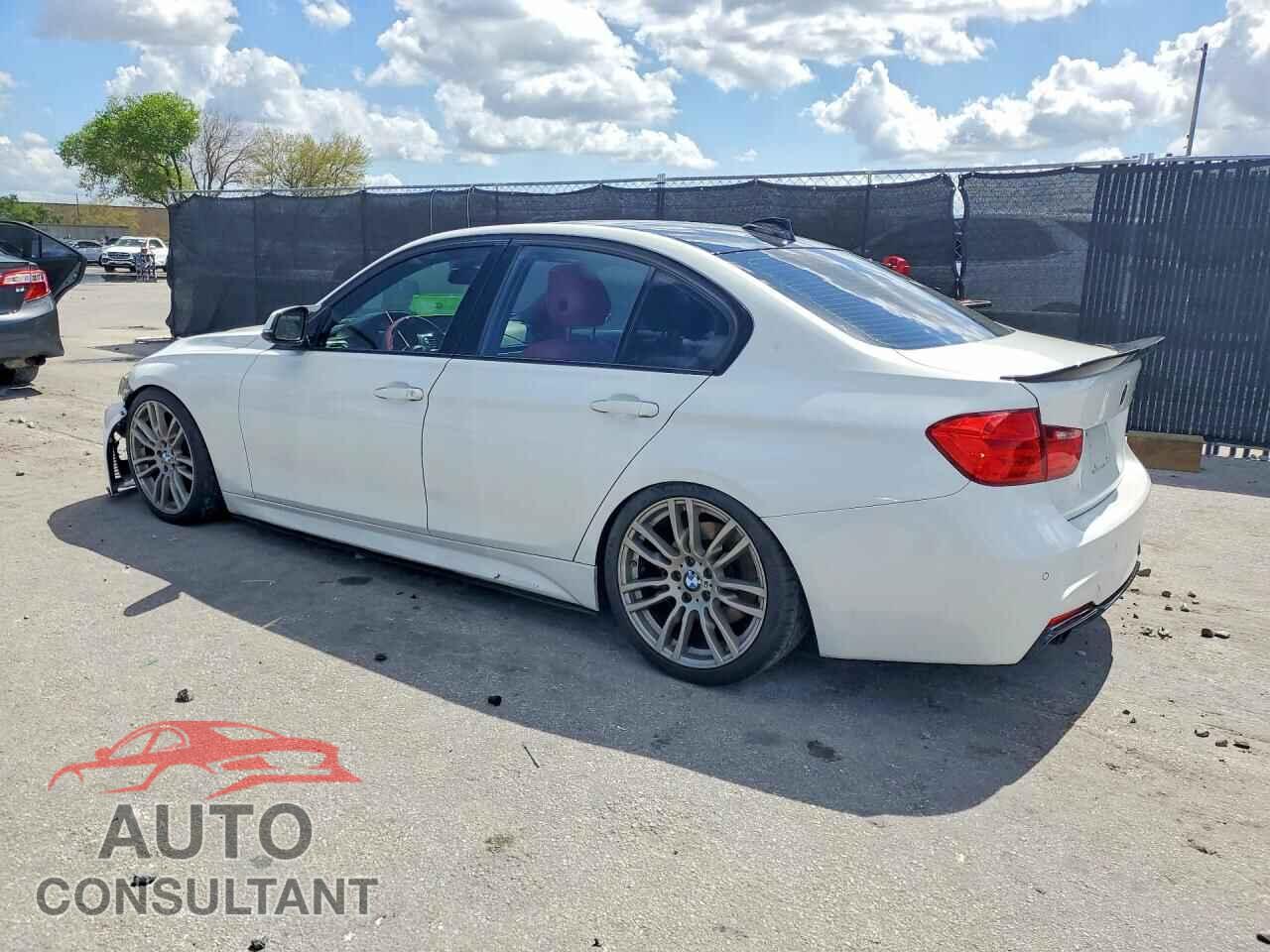 BMW 335 2013 - WBA3B9C50DF140455