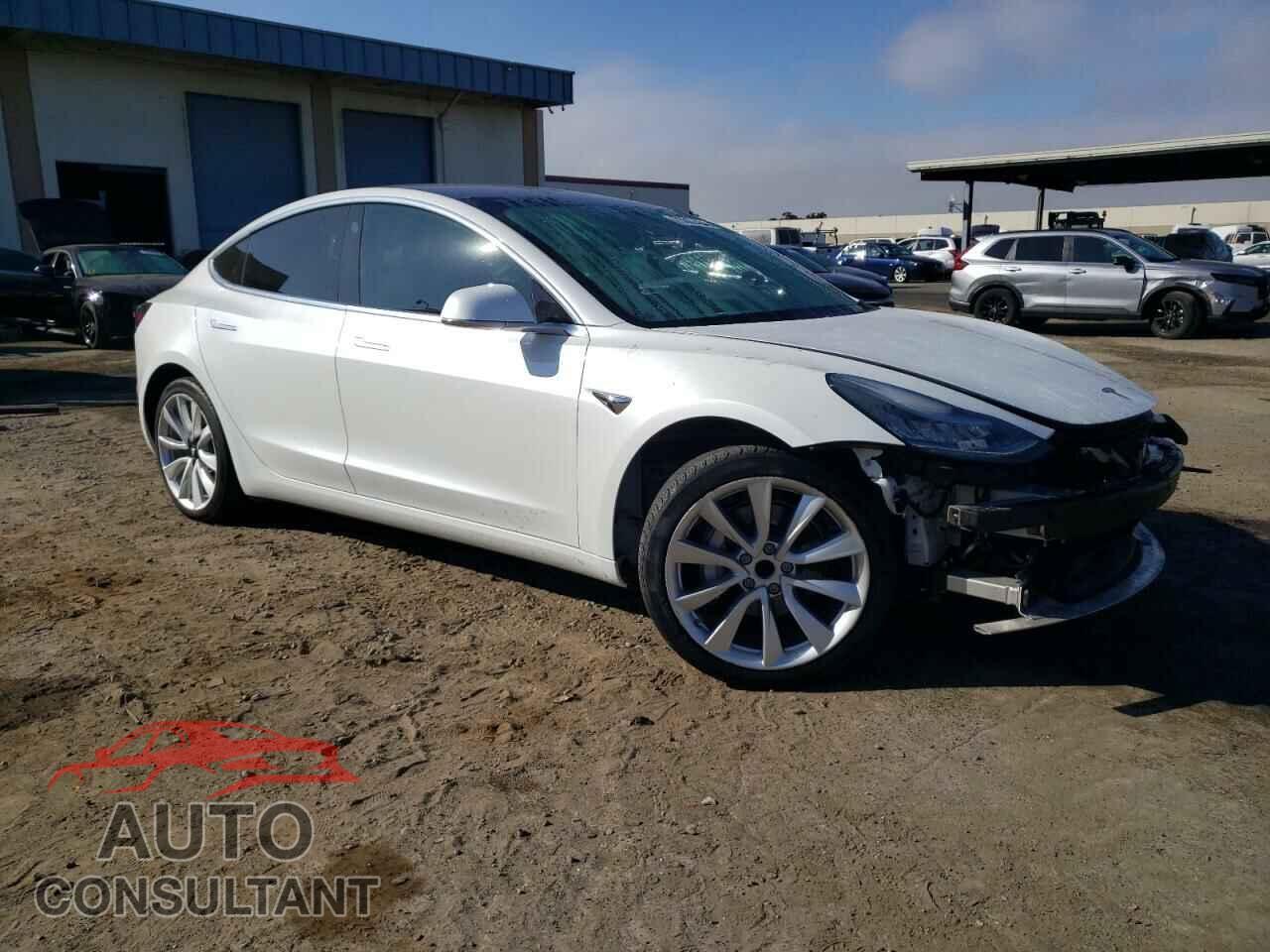 TESLA MODEL 3 2018 - 5YJ3E1EA1JF164754