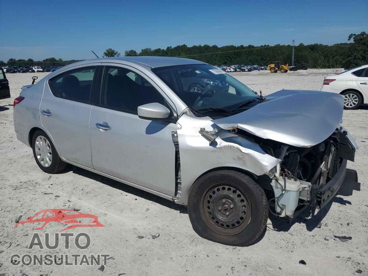 NISSAN VERSA 2017 - 3N1CN7AP8HK411382