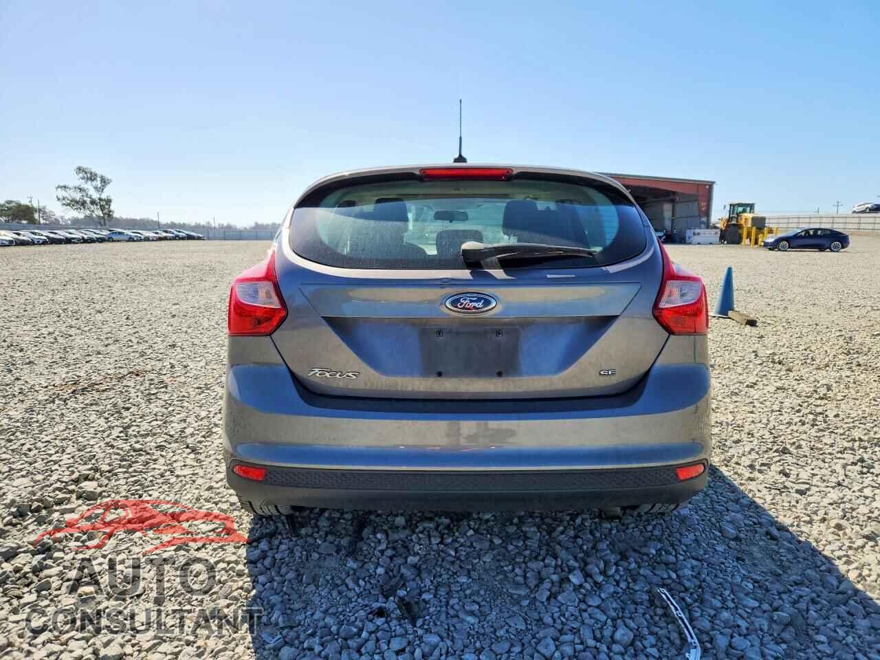 FORD FOCUS 2012 - 1FAHP3K23CL155505