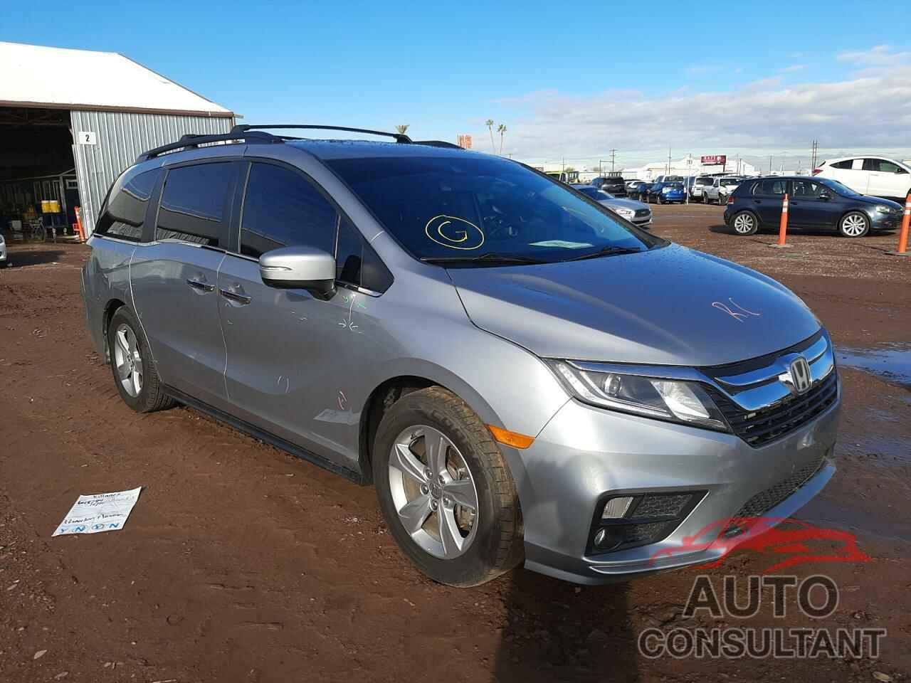 HONDA ODYSSEY 2018 - 5FNRL6H77JB086994