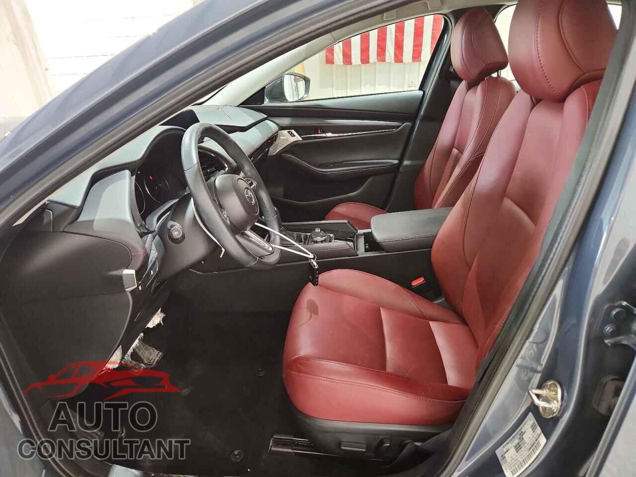 MAZDA 3 2023 - 3MZBPACM5PM376724