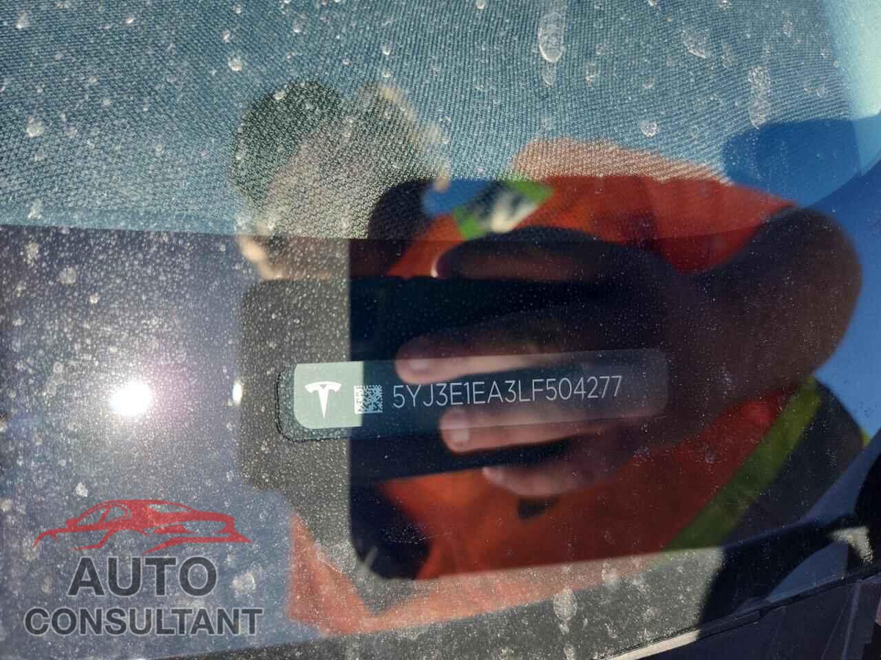 TESLA MODEL 3 2020 - 5YJ3E1EA3LF504277