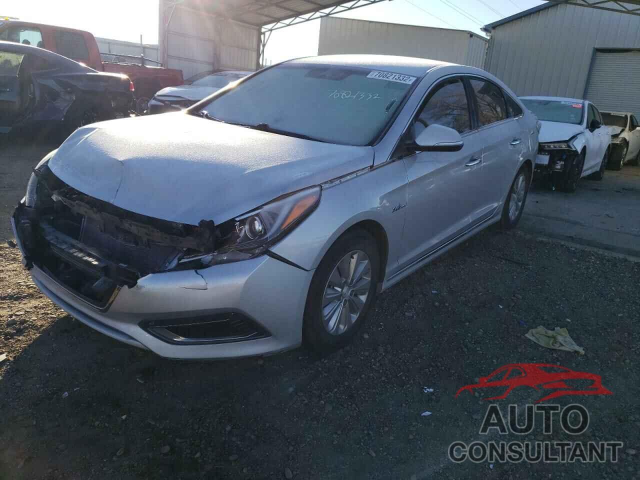 HYUNDAI SONATA 2017 - KMHE24L11HA055490