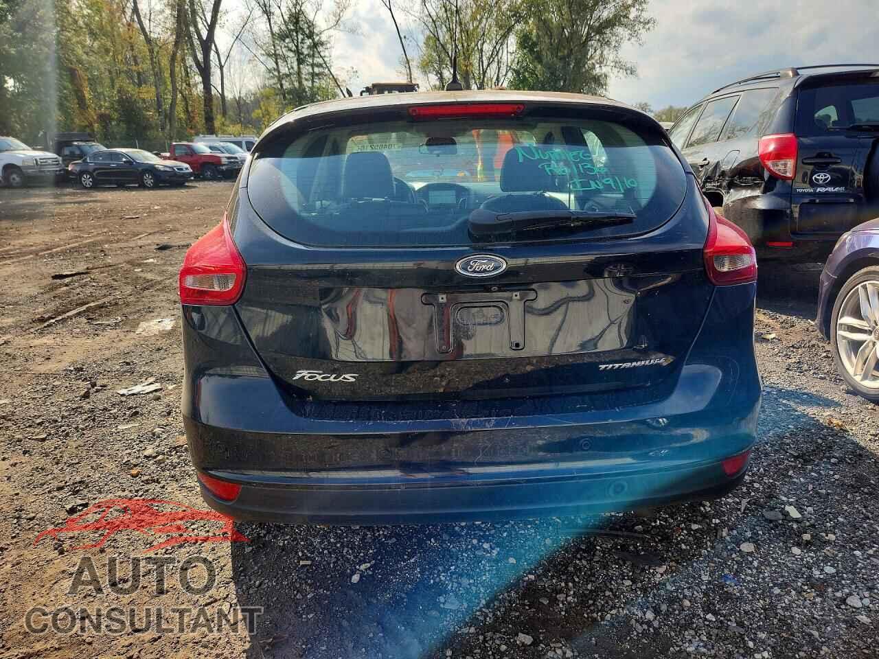 FORD FOCUS 2016 - 1FADP3N28GL256510