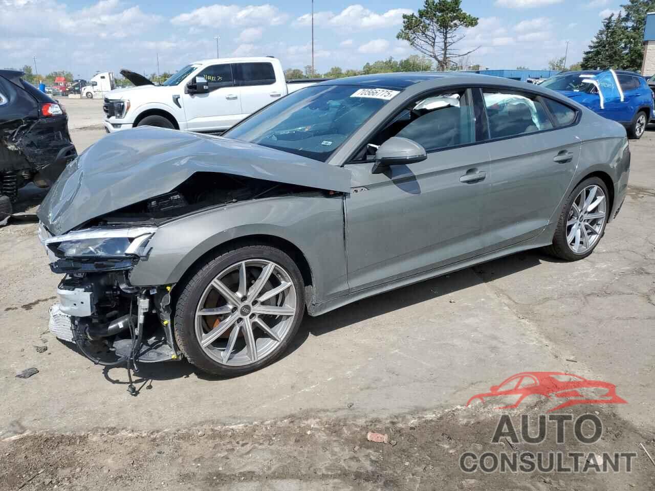 AUDI A5 2025 - WAUDACF55SA008902