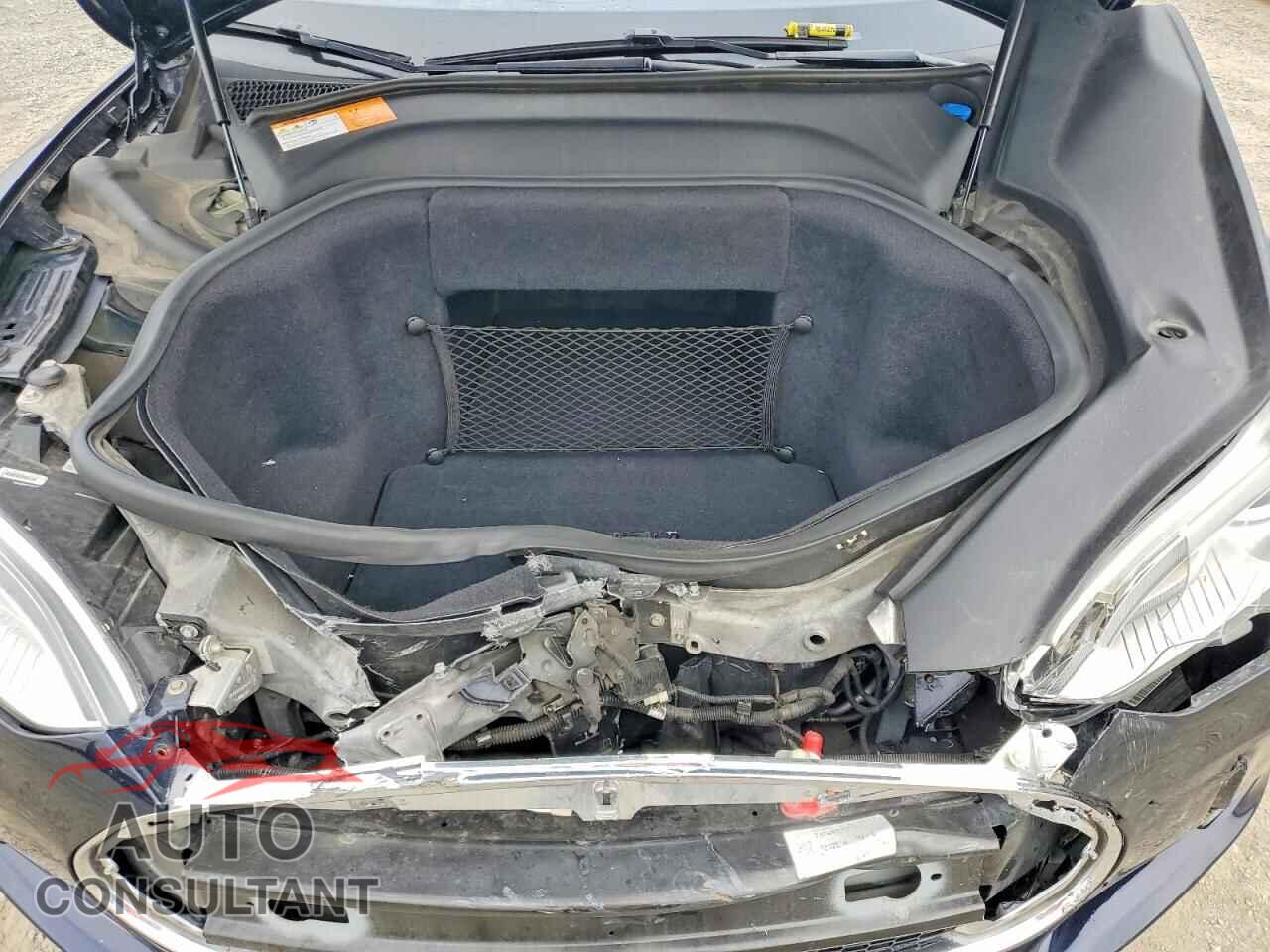 TESLA MODEL S 2012 - 5YJSA1CN1CFP01302