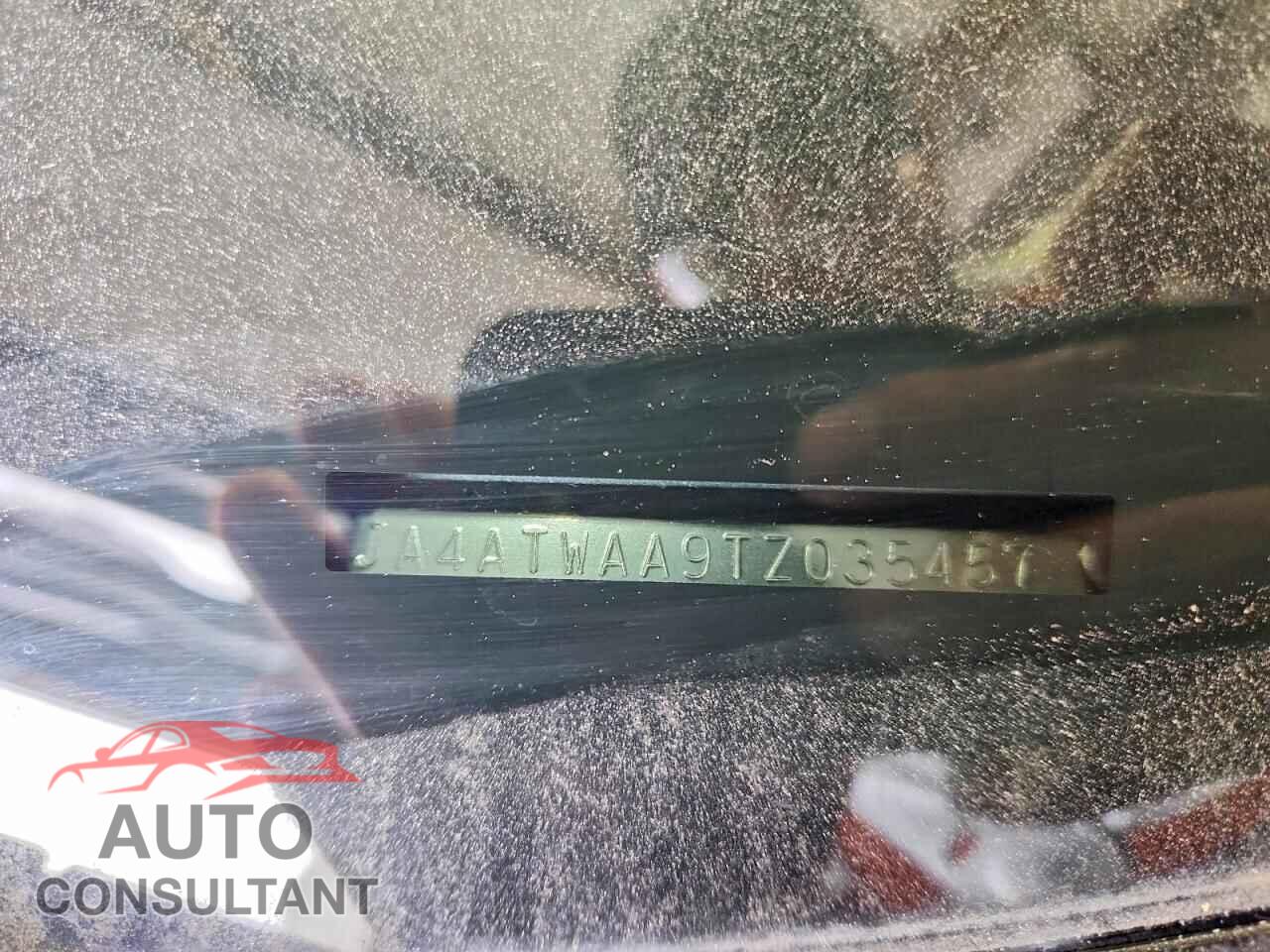 MITSUBISHI ECLIPSE 2025 - JA4ATWAA9TZ035457