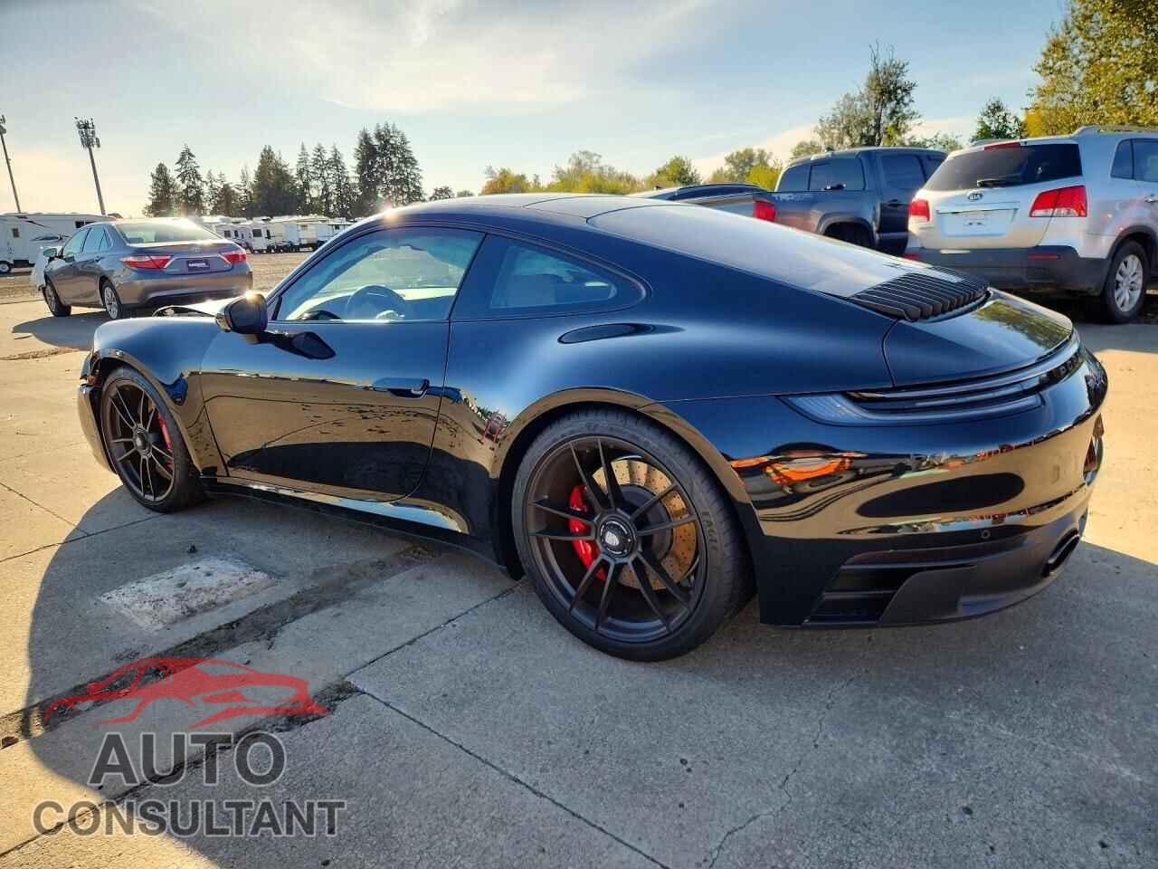PORSCHE 911 2023 - WP0AB2A96PS221172