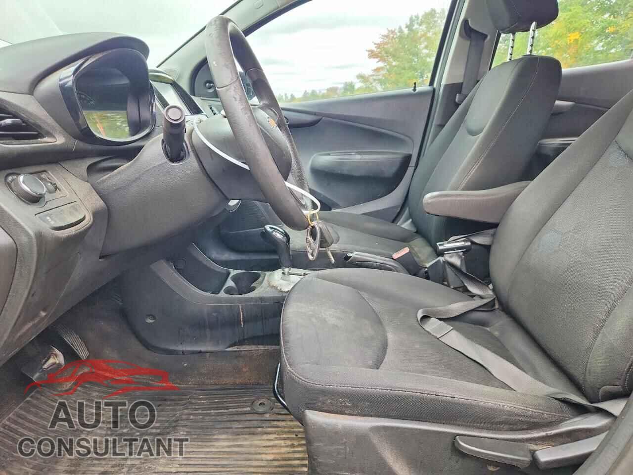 CHEVROLET SPARK 2017 - KL8CB6SA2HC723562