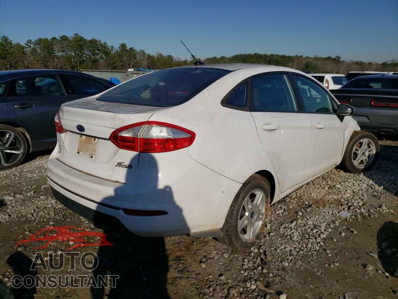 FORD FIESTA 2017 - 3FADP4BJ2HM131276