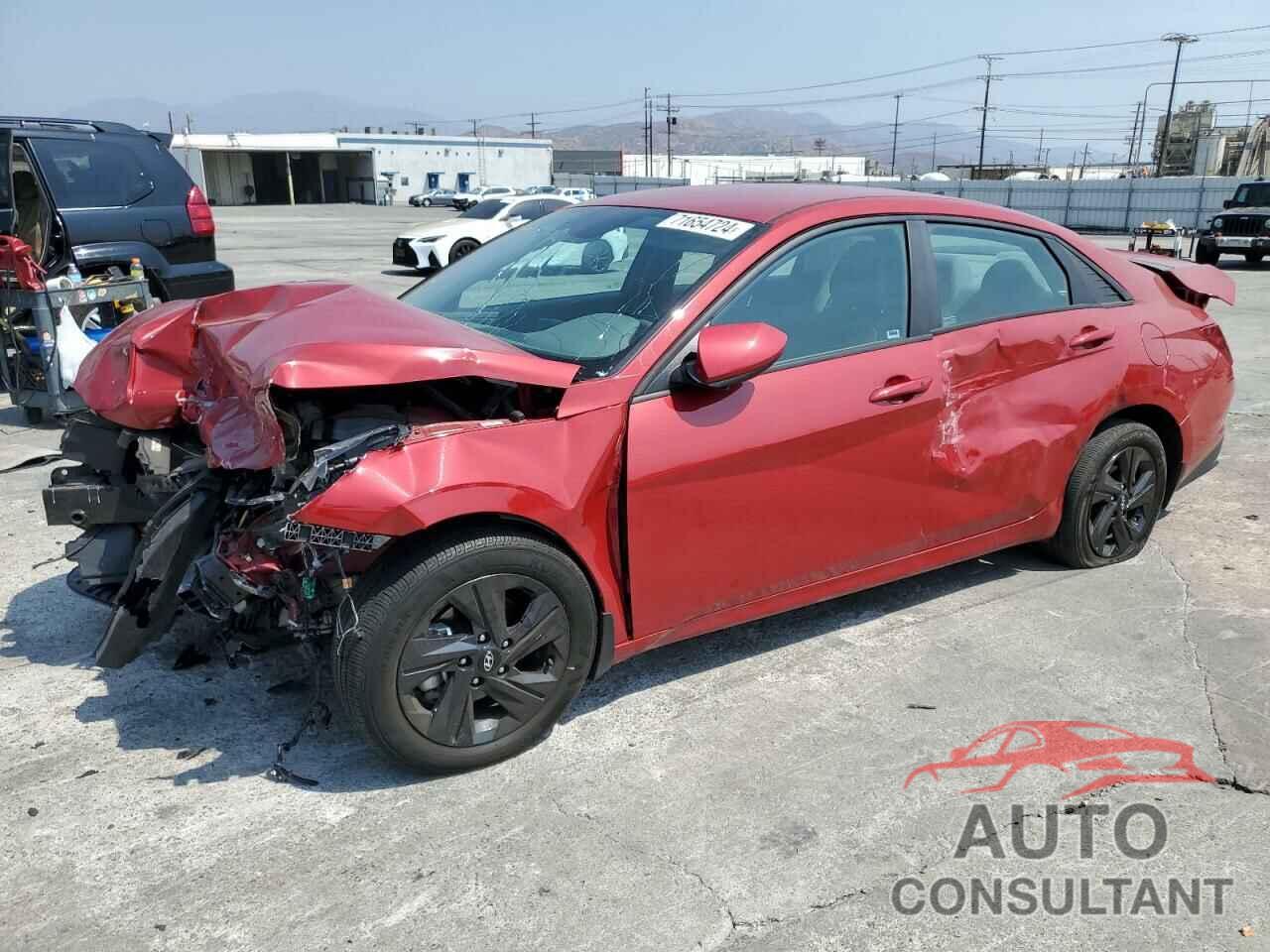 HYUNDAI ELANTRA 2022 - KMHLM4AG4NU282109