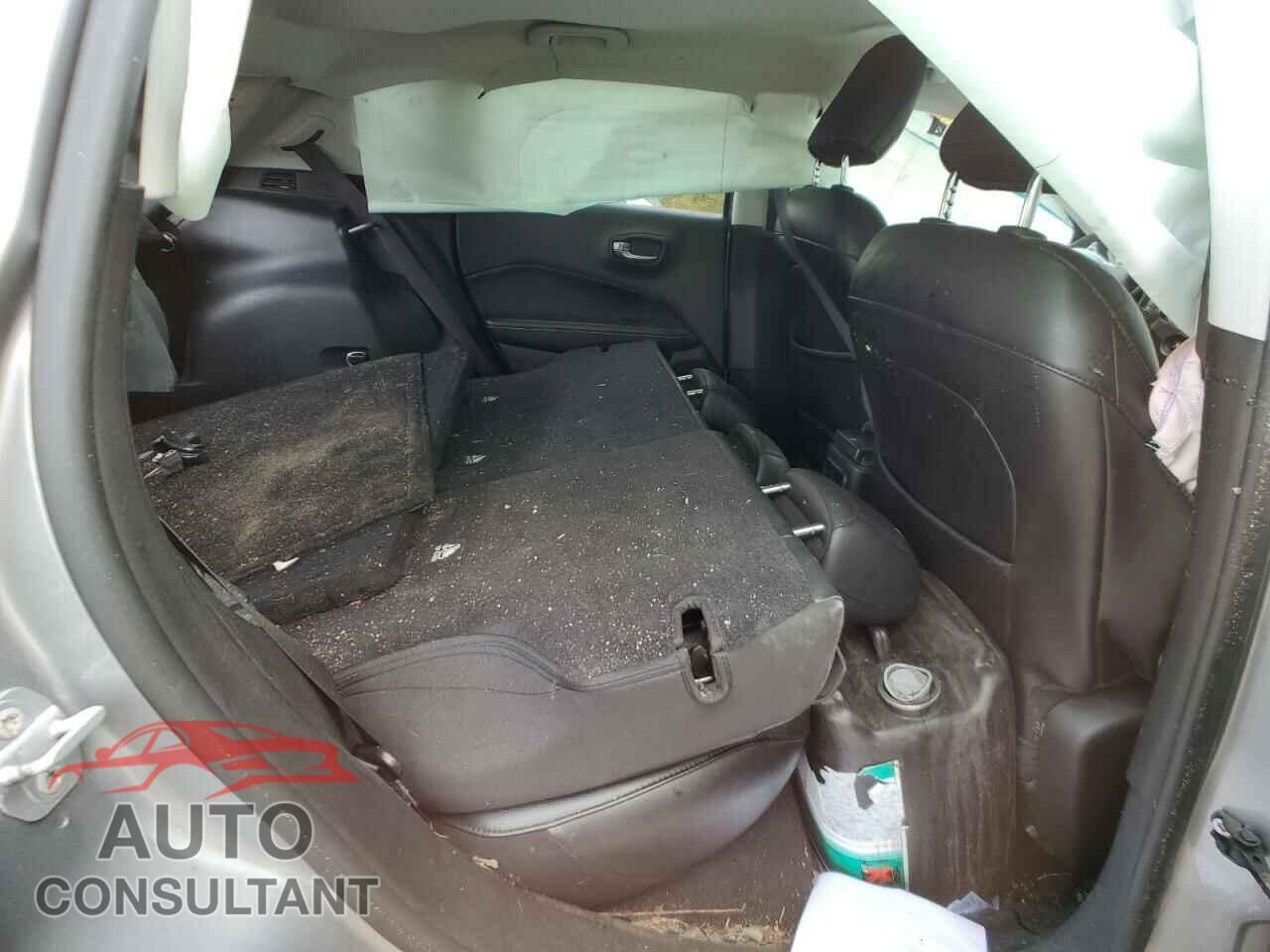 JEEP COMPASS 2019 - 3C4NJDBB0KT847096