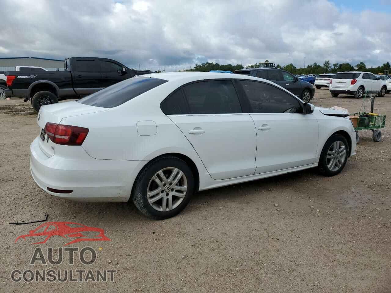 VOLKSWAGEN JETTA 2017 - 3VW2B7AJ5HM381529
