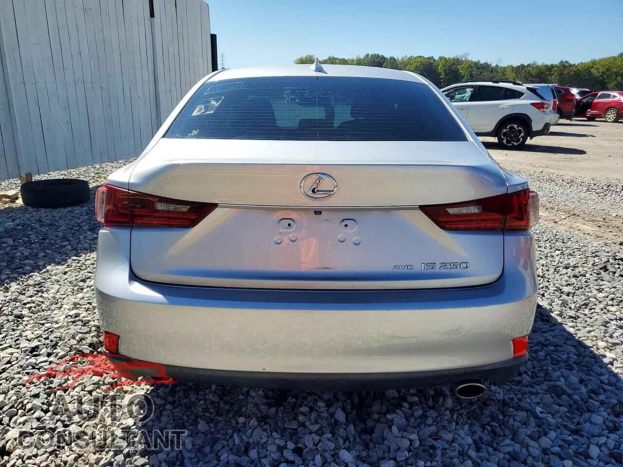 LEXUS IS 2014 - JTHCF1D23E5002024