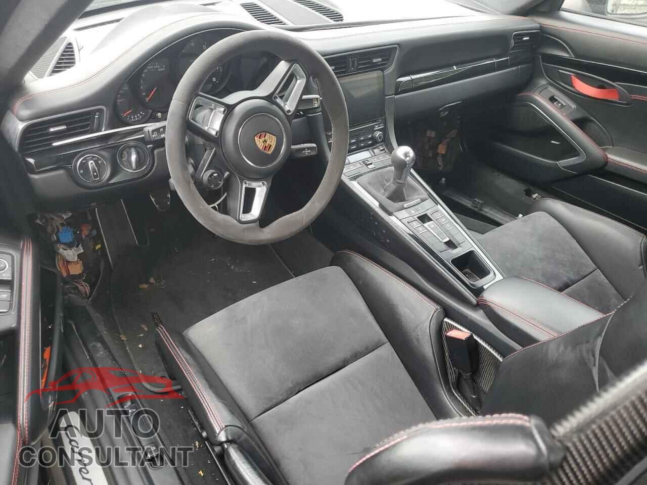 PORSCHE 911 2019 - WP0AA2A97KS104129