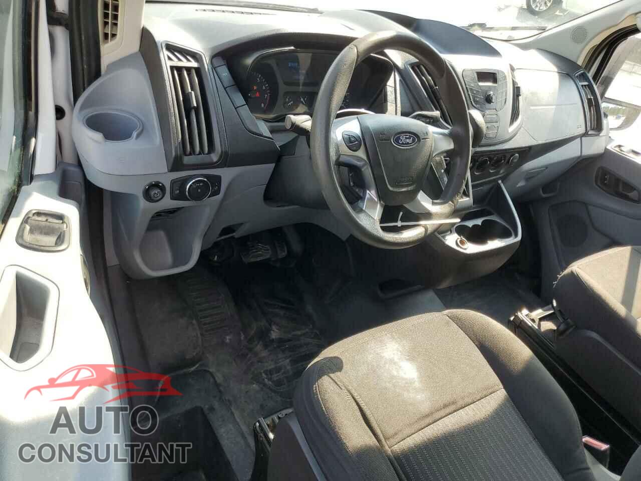 FORD TRANSIT 2017 - 1FTYR1ZM7HKB09463