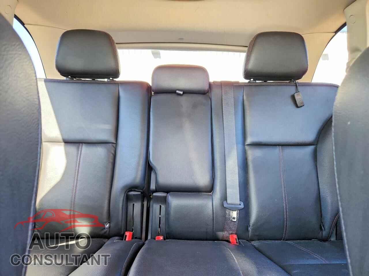 FORD EDGE 2013 - 2FMDK4JC5DBE06528