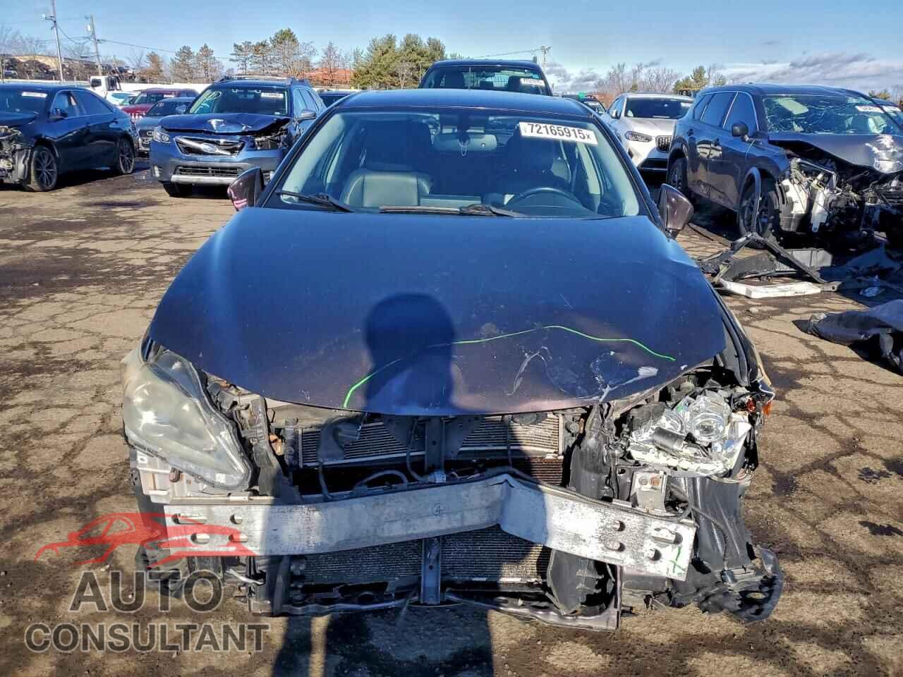 LEXUS CT 200 2013 - JTHKD5BH2D2126060