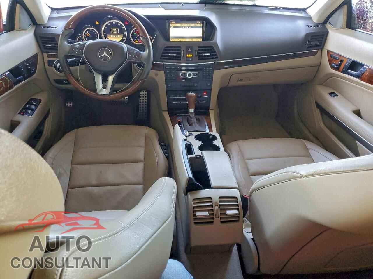 MERCEDES-BENZ E-CLASS 2012 - WDDKJ5KB8CF178859