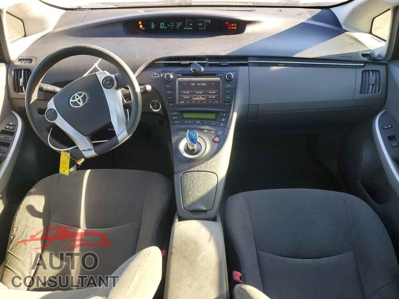 TOYOTA PRIUS 2011 - JTDKN3DU8B0268404