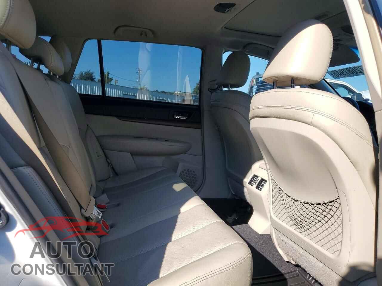 SUBARU OUTBACK 2013 - 4S4BRBLC2D3300980