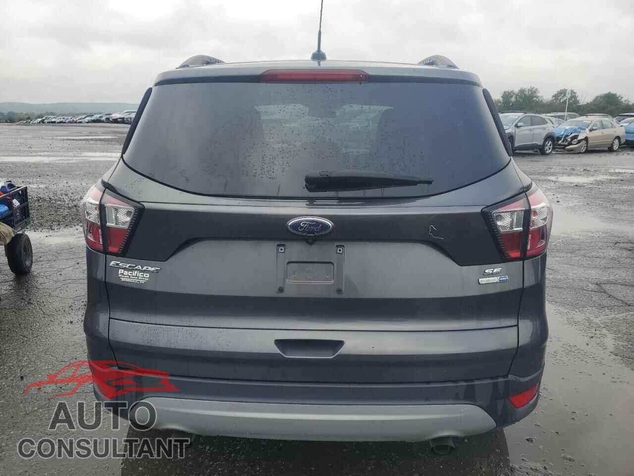 FORD ESCAPE 2018 - 1FMCU9GD4JUC99528