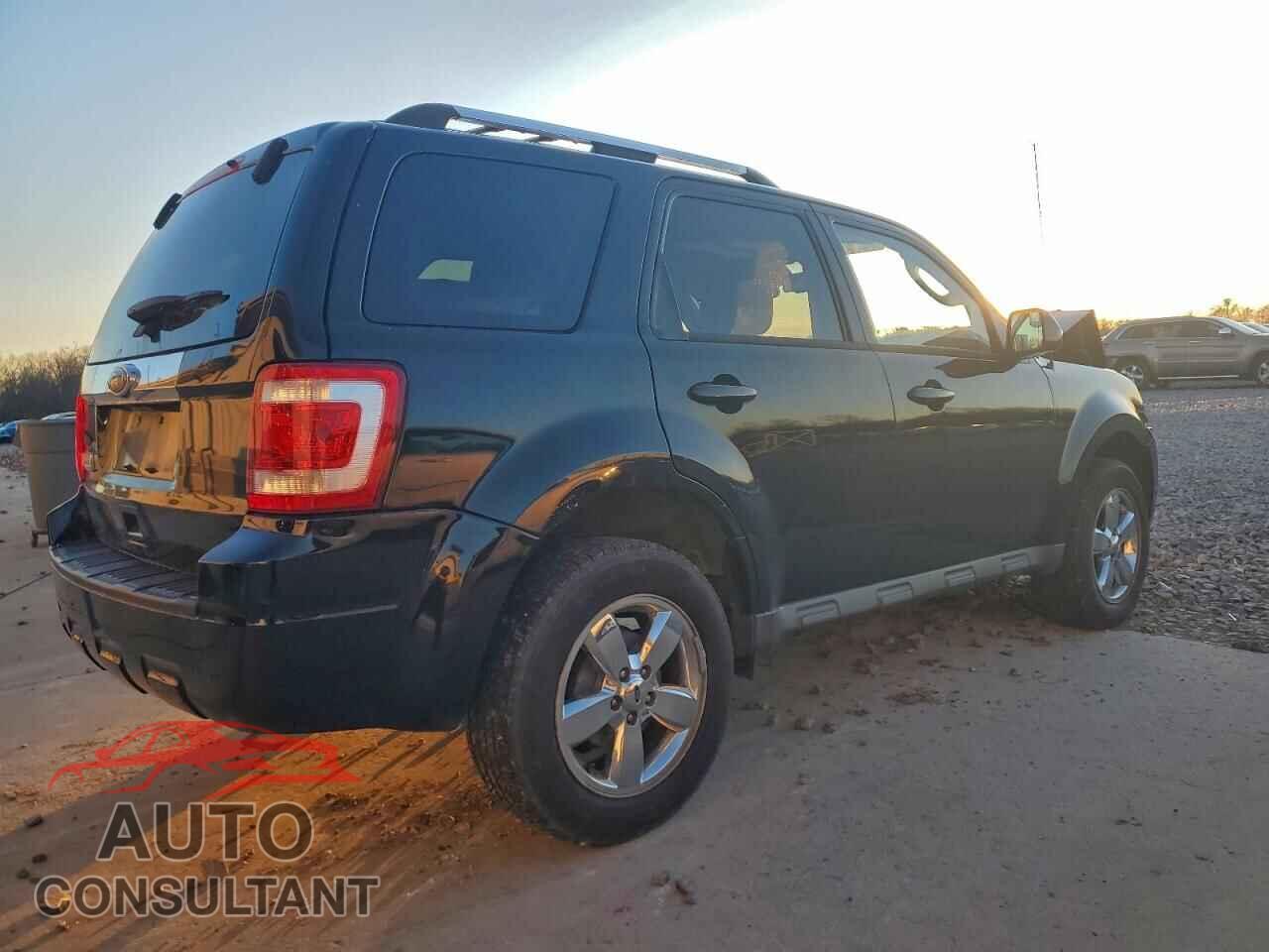 FORD ESCAPE 2010 - 1FMCU0E78AKB52486