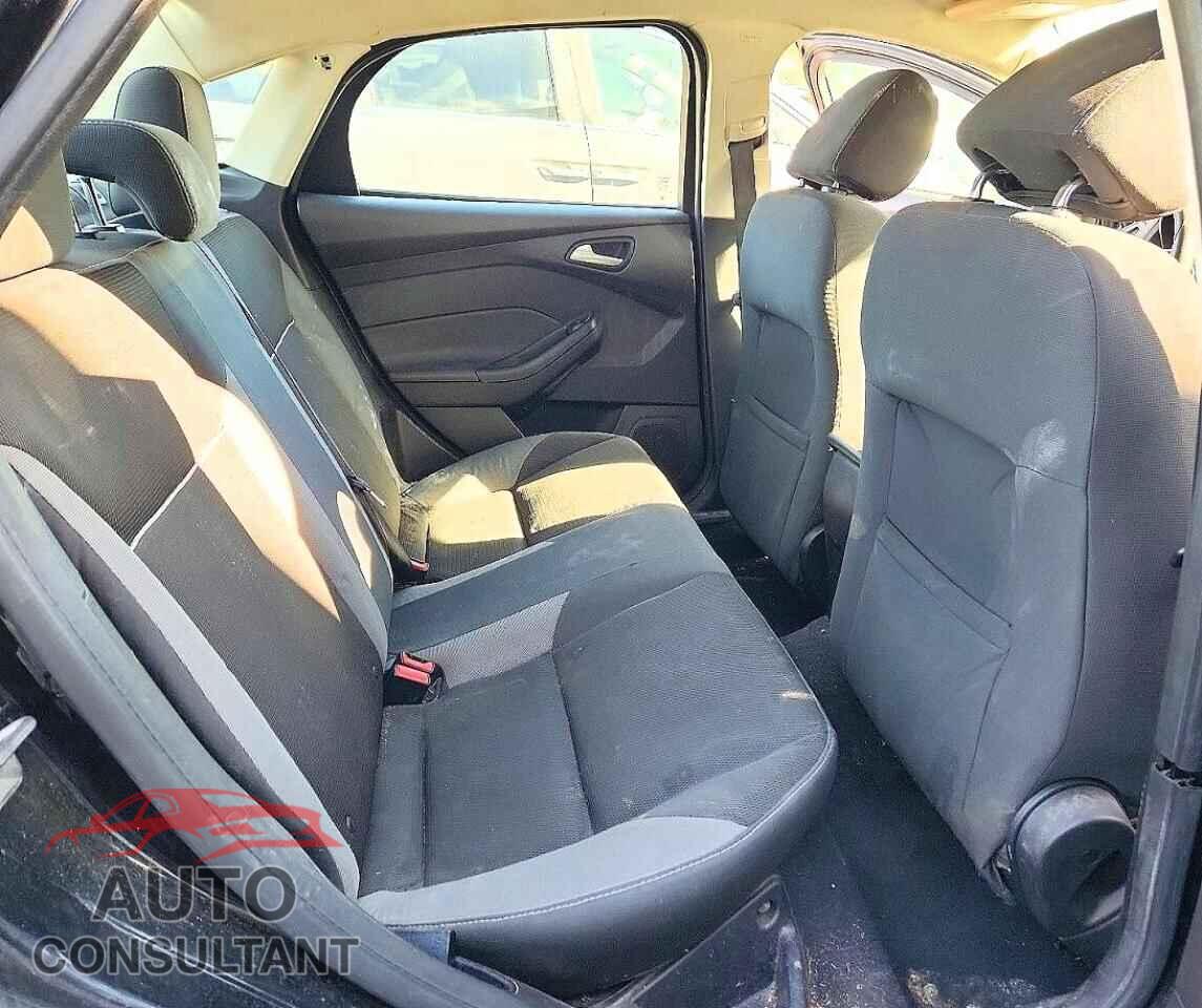 FORD FOCUS 2014 - 1FADP3F2XEL222788
