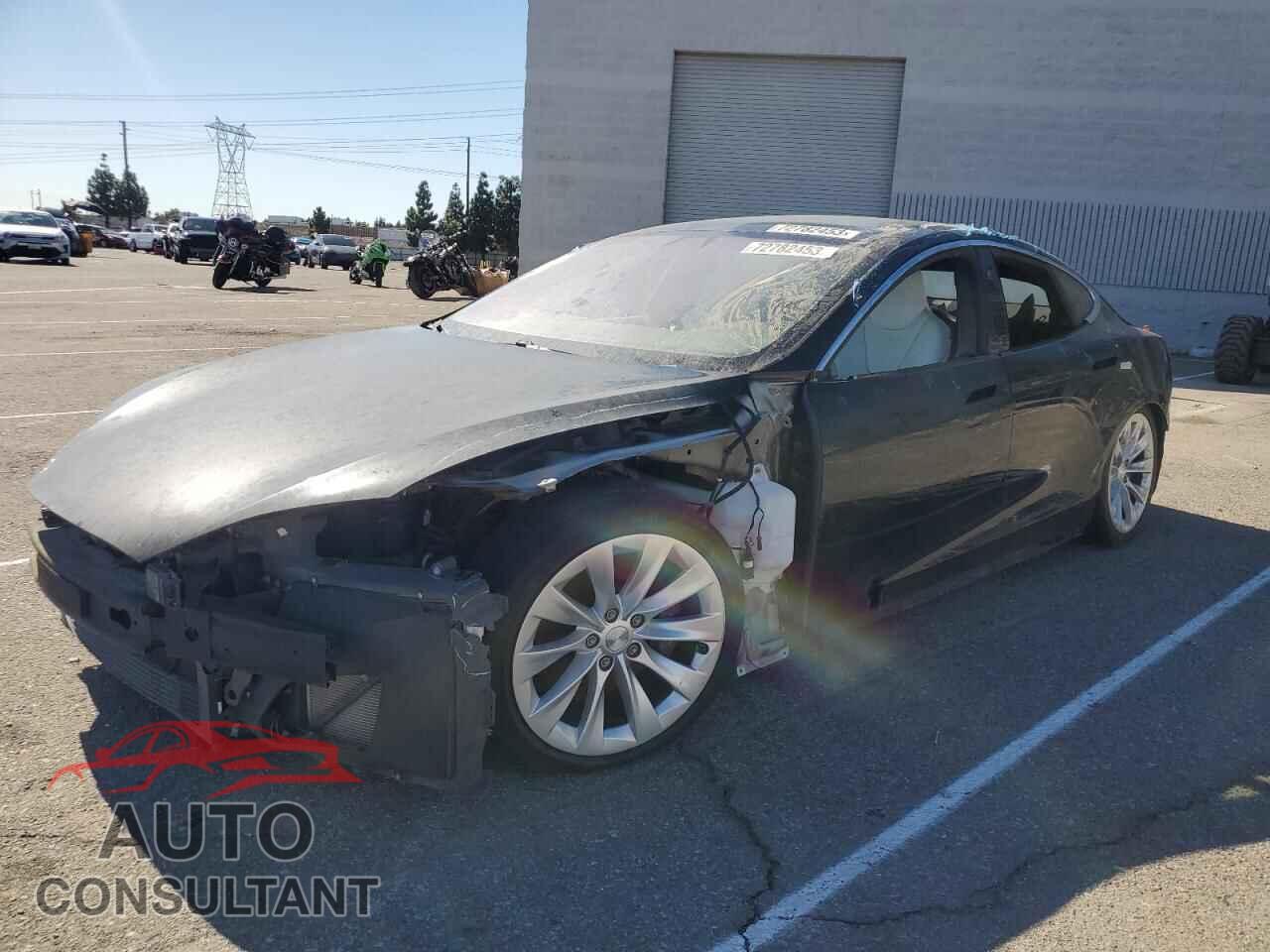 TESLA MODEL S 2019 - 5YJSA1E23KF337255