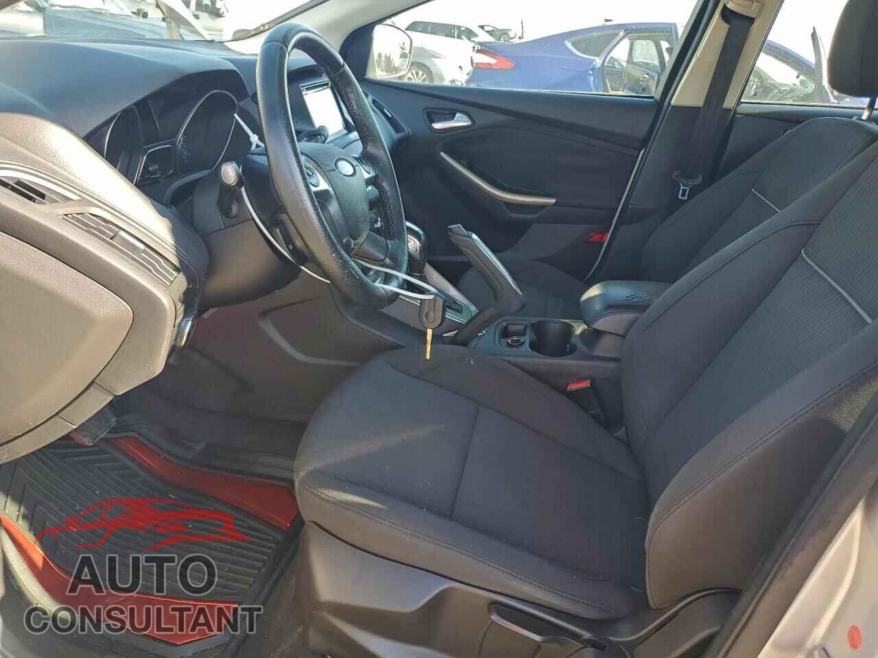 FORD FOCUS 2012 - 1FAHP3M29CL339926