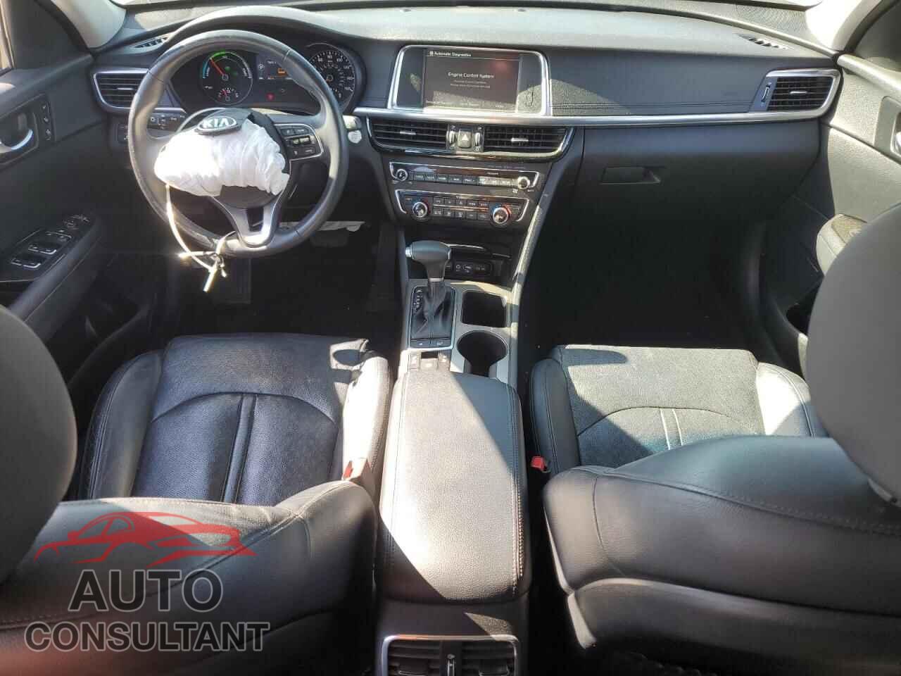 KIA OPTIMA 2017 - KNAGU4LE5H5012352