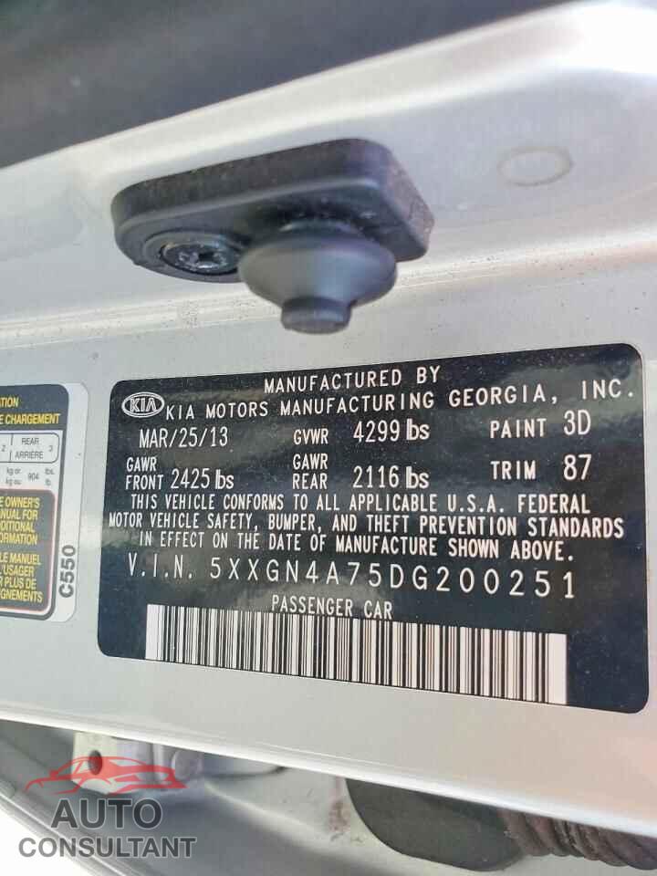 KIA OPTIMA 2013 - 5XXGN4A75DG200251