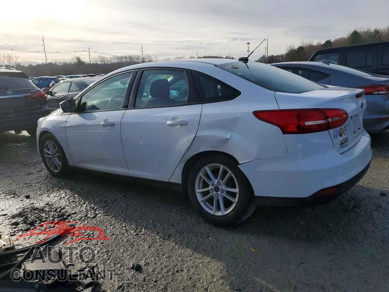 FORD FOCUS 2017 - 1FADP3F27HL278059