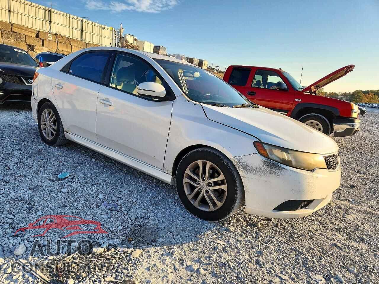 KIA FORTE 2012 - KNAFU4A23C5625308