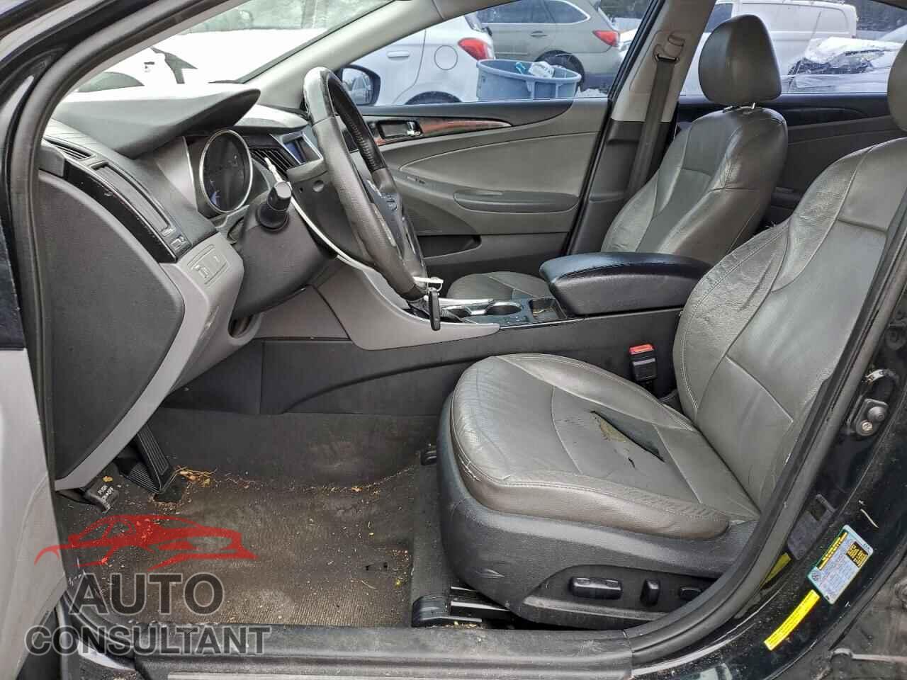 HYUNDAI SONATA 2011 - 5NPEC4AC2BH087645