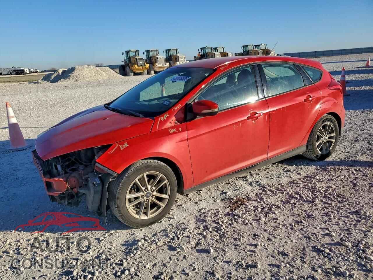 FORD FOCUS 2017 - 1FADP3K28HL231497