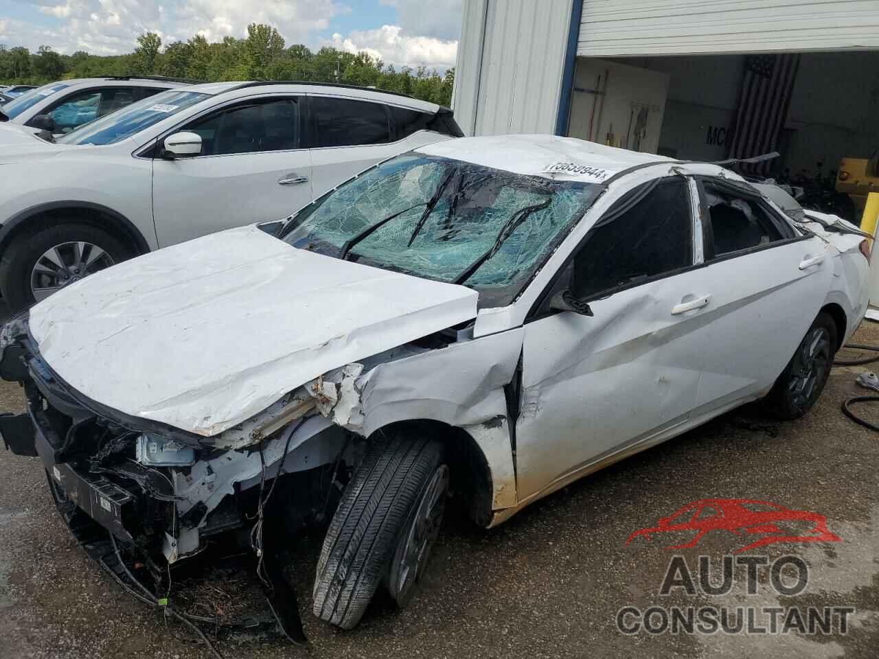 HYUNDAI ELANTRA 2024 - KMHLM4DG6RU750195
