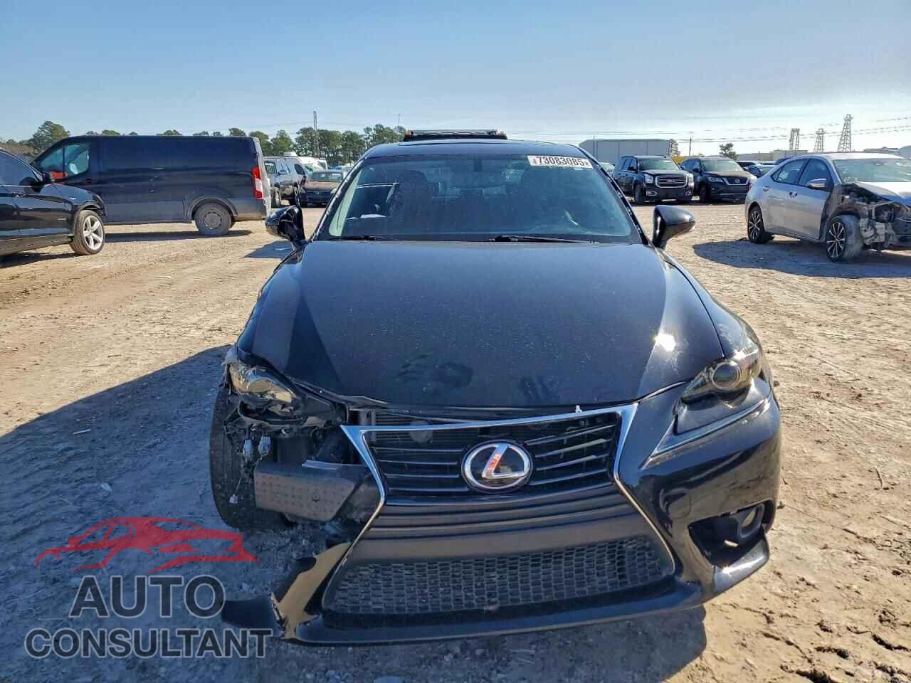 LEXUS IS 2014 - JTHBF1D23E5025878