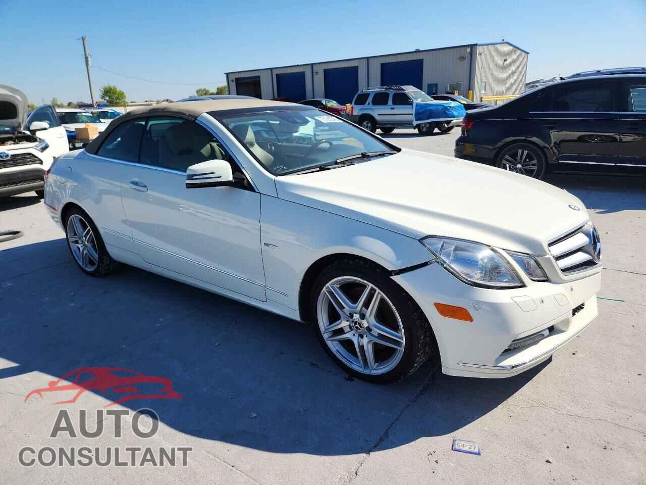 MERCEDES-BENZ E-CLASS 2012 - WDDKK5KF6CF138618