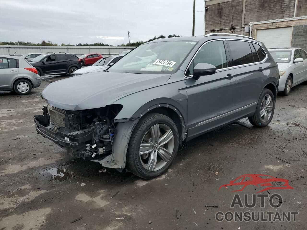 VOLKSWAGEN TIGUAN 2018 - 3VV5B7AX7JM080398