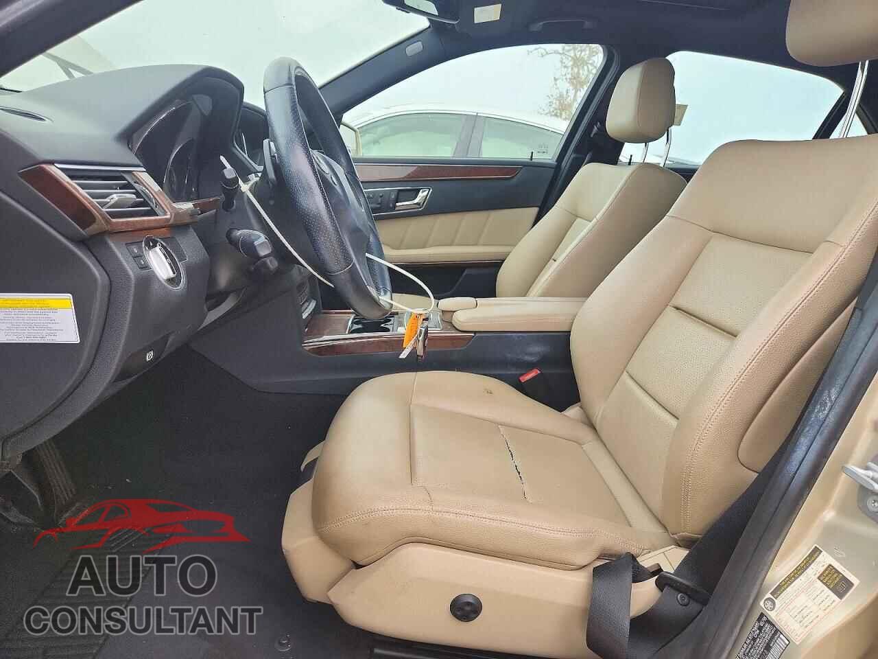 MERCEDES-BENZ E-CLASS 2010 - WDDHF5GB6AA209928