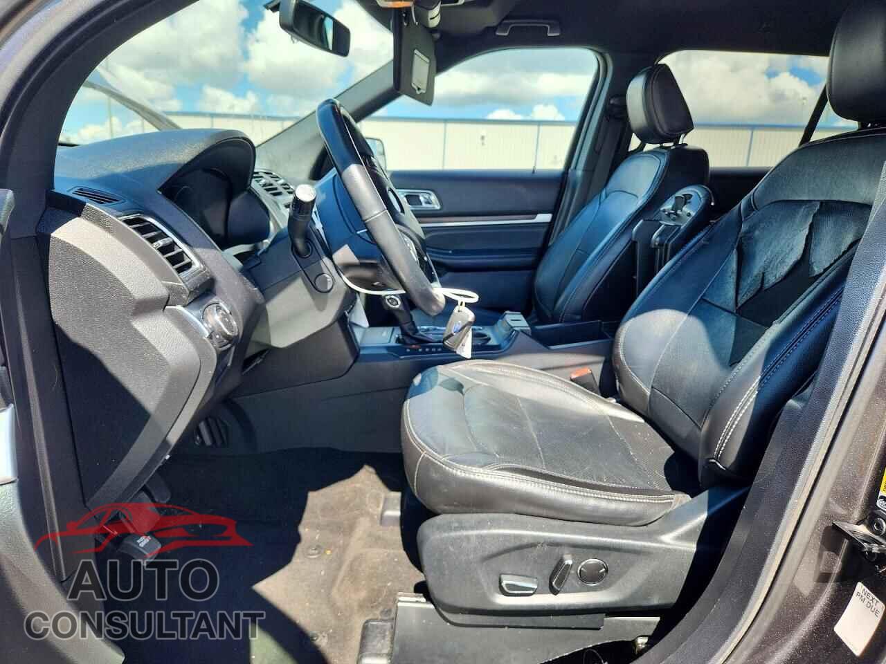 FORD EXPLORER 2018 - 1FM5K7F89JGB66821