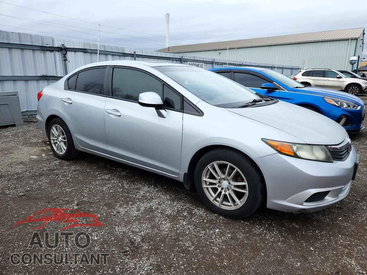 HONDA CIVIC 2012 - 2HGFB2F50CH018535