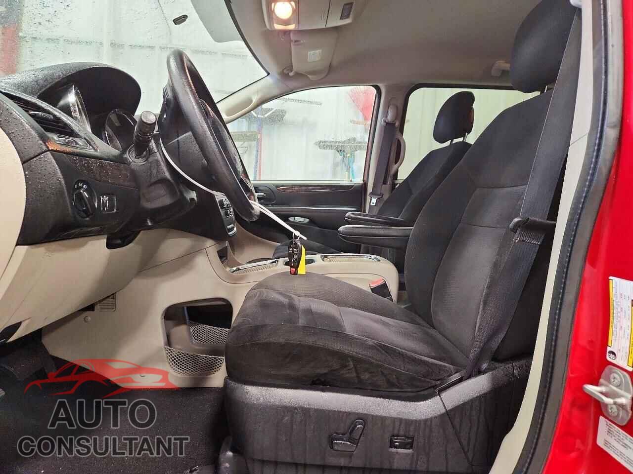 DODGE CARAVAN 2015 - 2C4RDGCG3FR575334